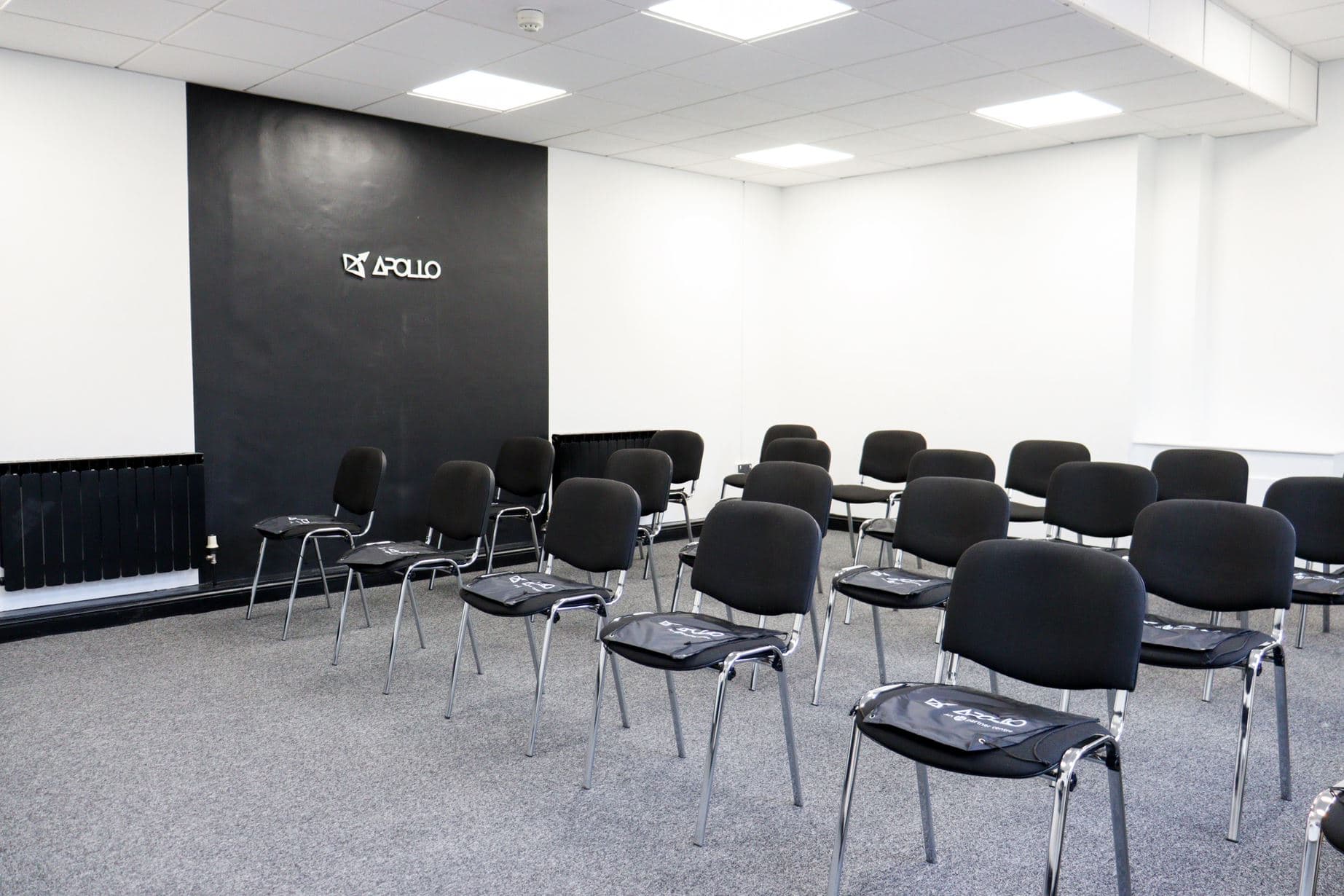 Apollo Language Centre image 1