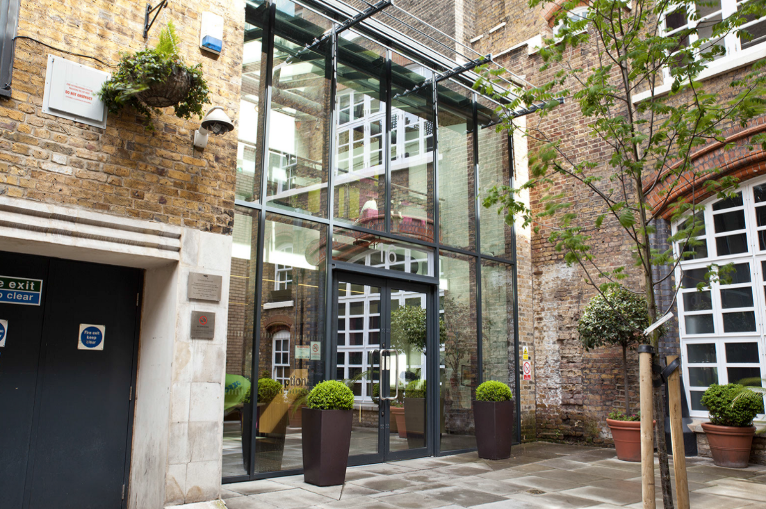IH London image 1