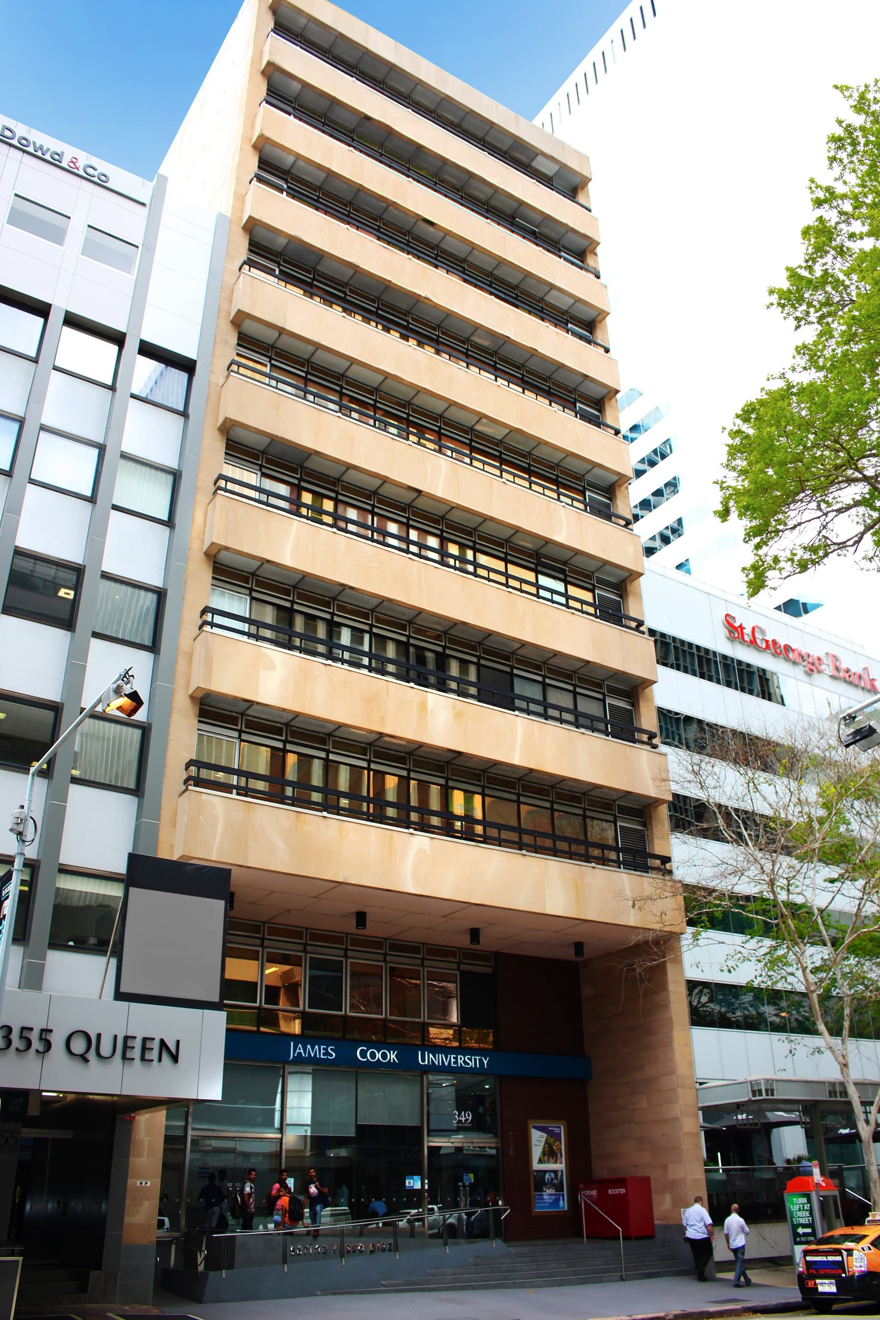 Sarina Russo Institute English image 1
