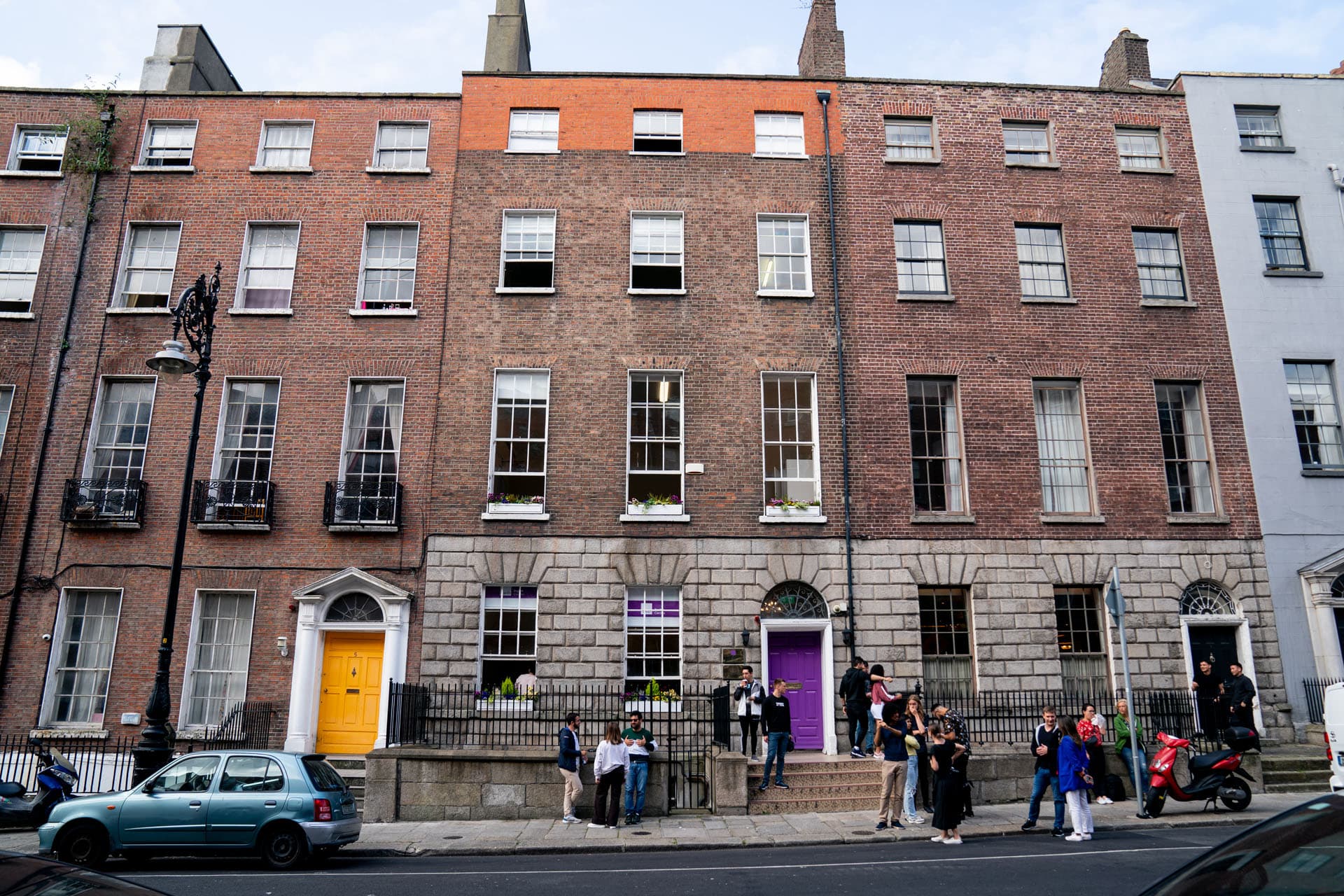 Twin English Centres image 1